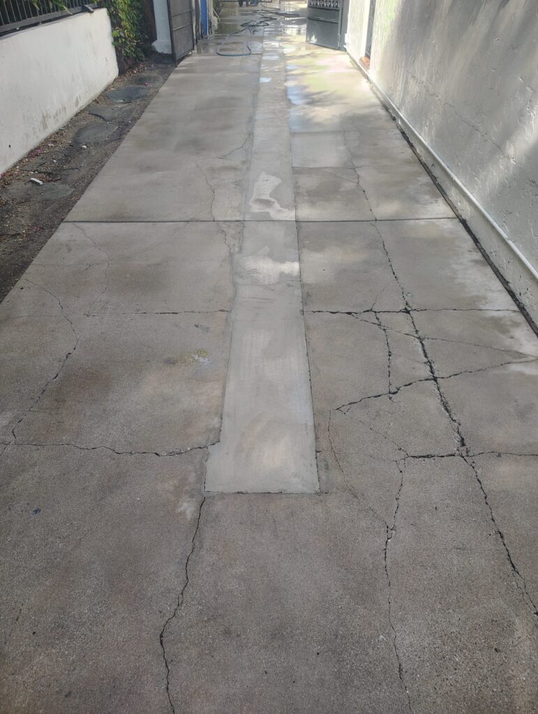 After Driveway Cleaning in Los Angeles, CA