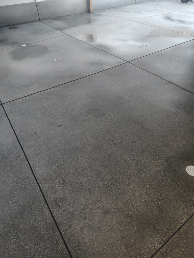 After Concrete Cleaning in Tarzana, CA