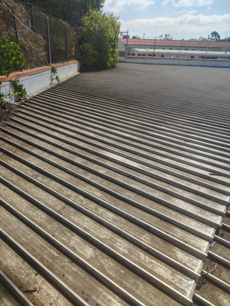 After Gutter Cleaning in Los Angeles, CA After Gutter Cleaning in Los Angeles, CA